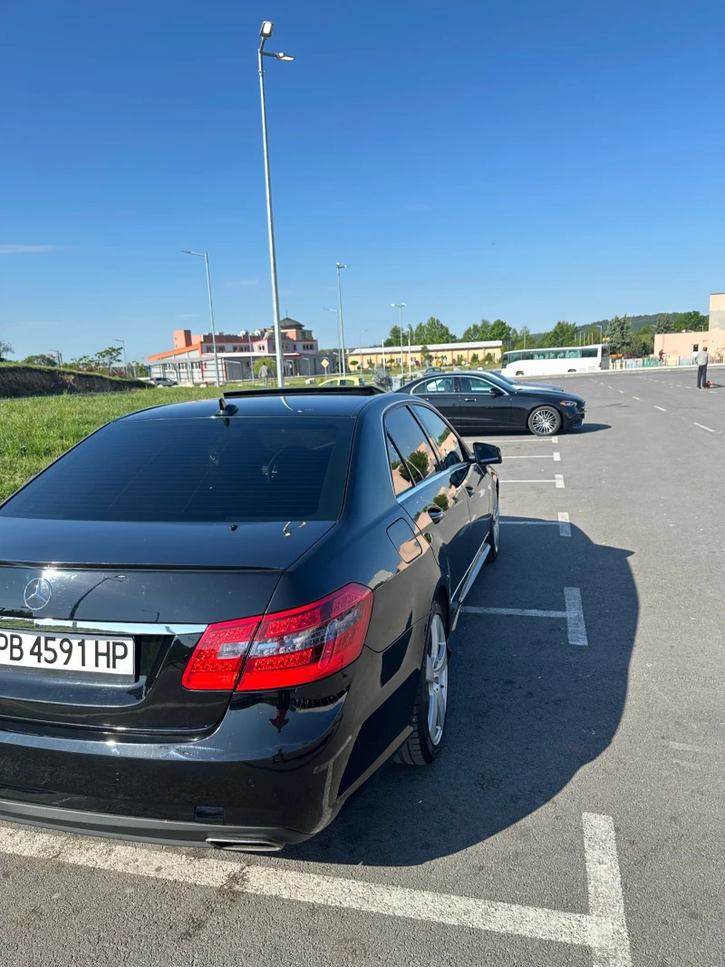 Mercedes-Benz E 350, снимка 10 - Автомобили и джипове - 47324743