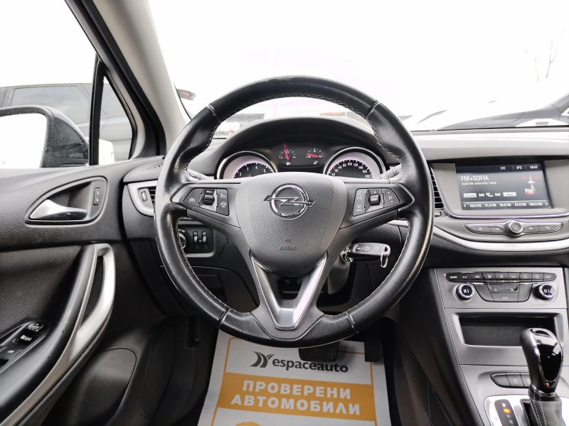 Opel Astra 1.4i/150 k.c Hatch, снимка 9 - Автомобили и джипове - 48575635