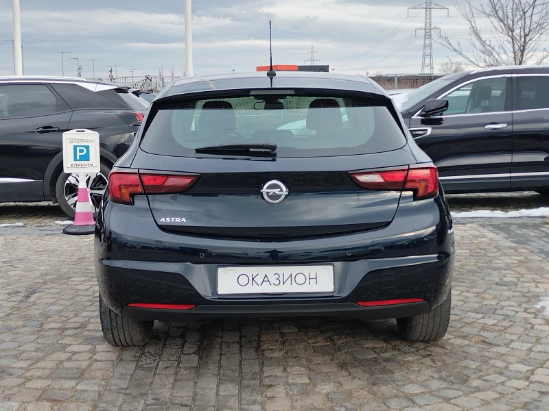 Opel Astra 1.4i/150 k.c Hatch, снимка 6 - Автомобили и джипове - 48575635