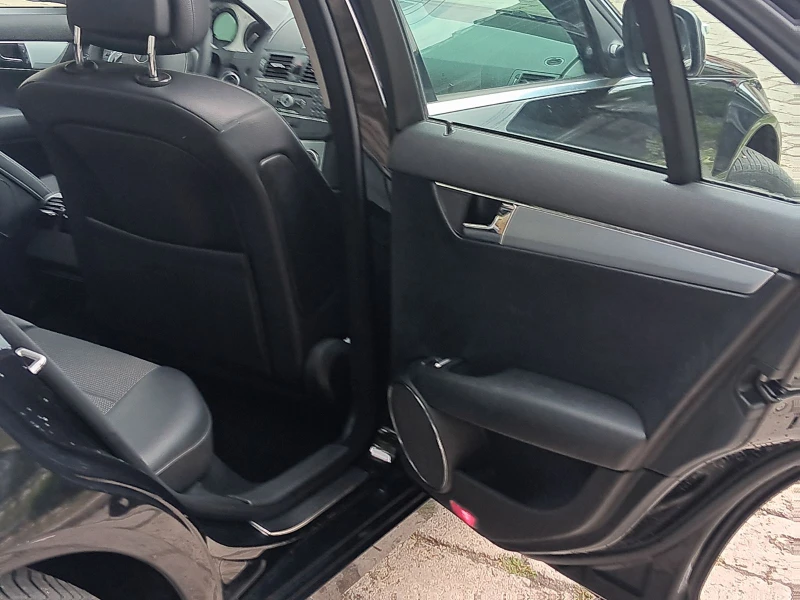 Mercedes-Benz C 220 CDI Avantgarde/ОМ646, снимка 9 - Автомобили и джипове - 52072207