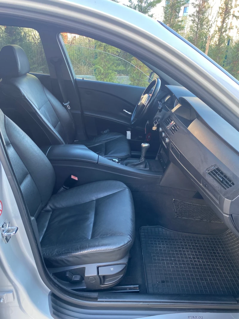 BMW 530, снимка 12 - Автомобили и джипове - 52473011