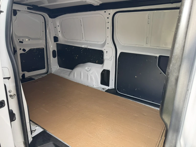 Toyota Proace City товарен, снимка 6 - Автомобили и джипове - 52493715