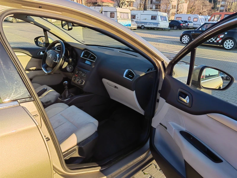 Citroen C4, снимка 8 - Автомобили и джипове - 52738989