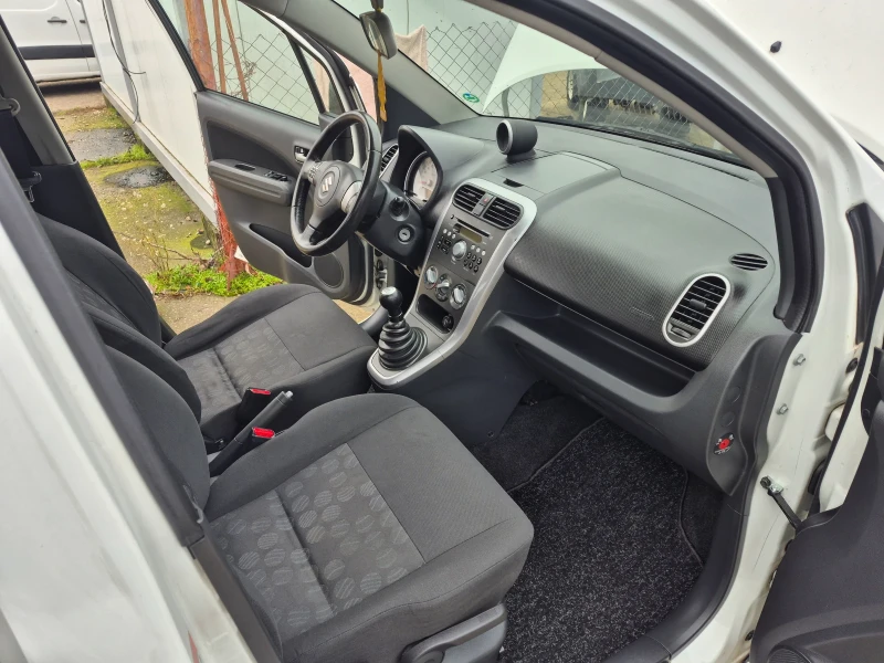 Suzuki Splash 2011г, снимка 10 - Автомобили и джипове - 52857058