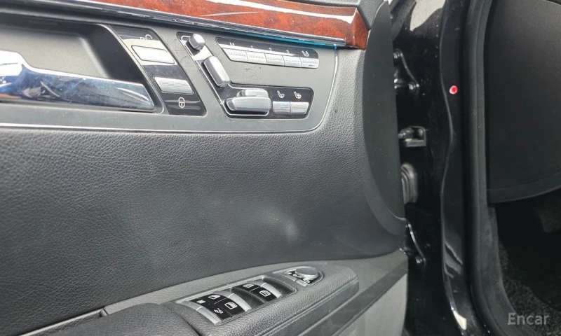 Mercedes-Benz S 500, снимка 12 - Автомобили и джипове - 52943599