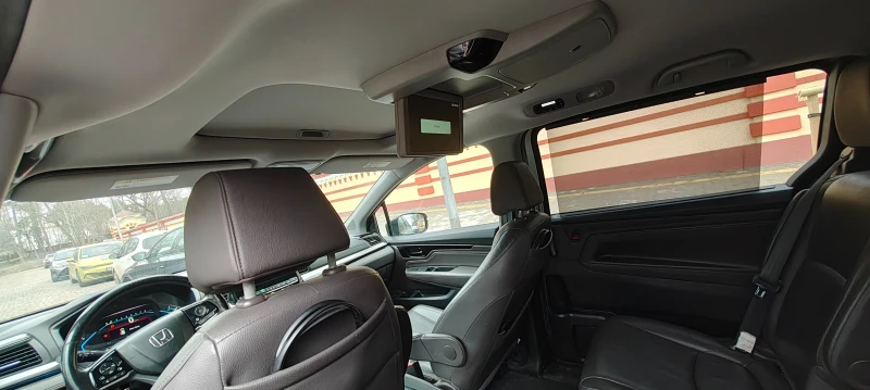 Honda Odyssey 3.5 V6 i-VTEC , снимка 9 - Автомобили и джипове - 53515433
