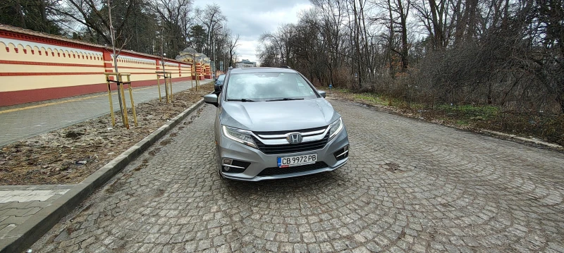 Honda Odyssey 3.5 V6 i-VTEC , снимка 6 - Автомобили и джипове - 53515433