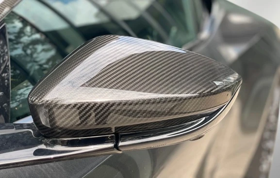 Aston Martin DBS = Ultimate = 1 of 300 Гаранция - изображение 4
