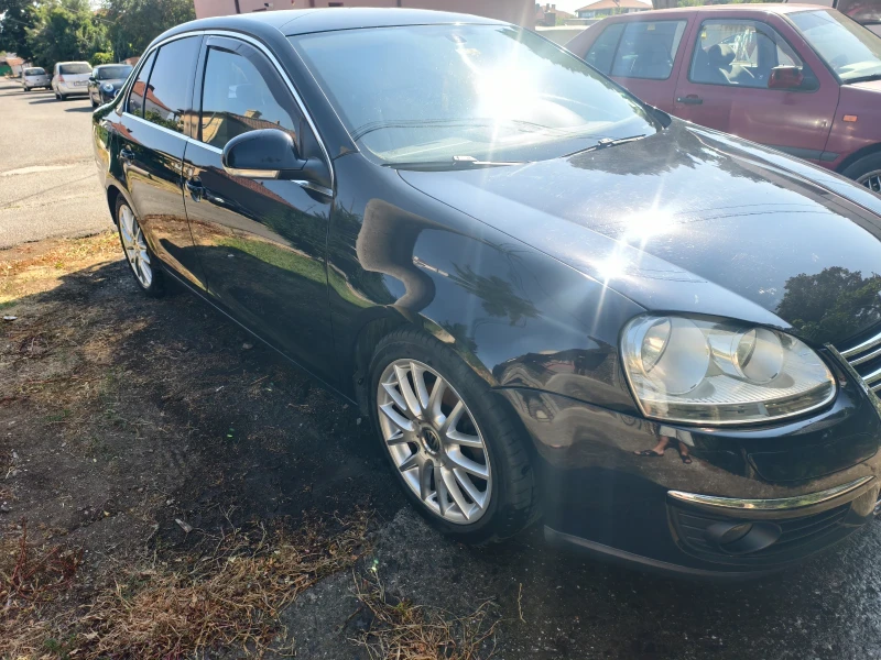VW Jetta 2.0 Tdi Кожа 136 PS AZV - 8999 лв. - 41211974 1