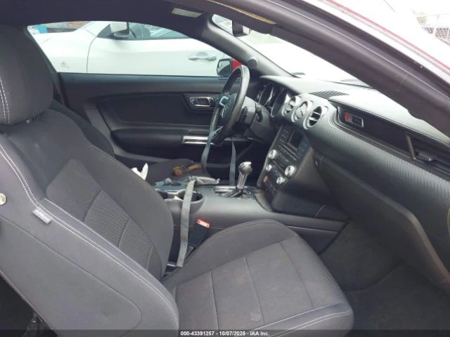 Ford Mustang V6 - изображение 9