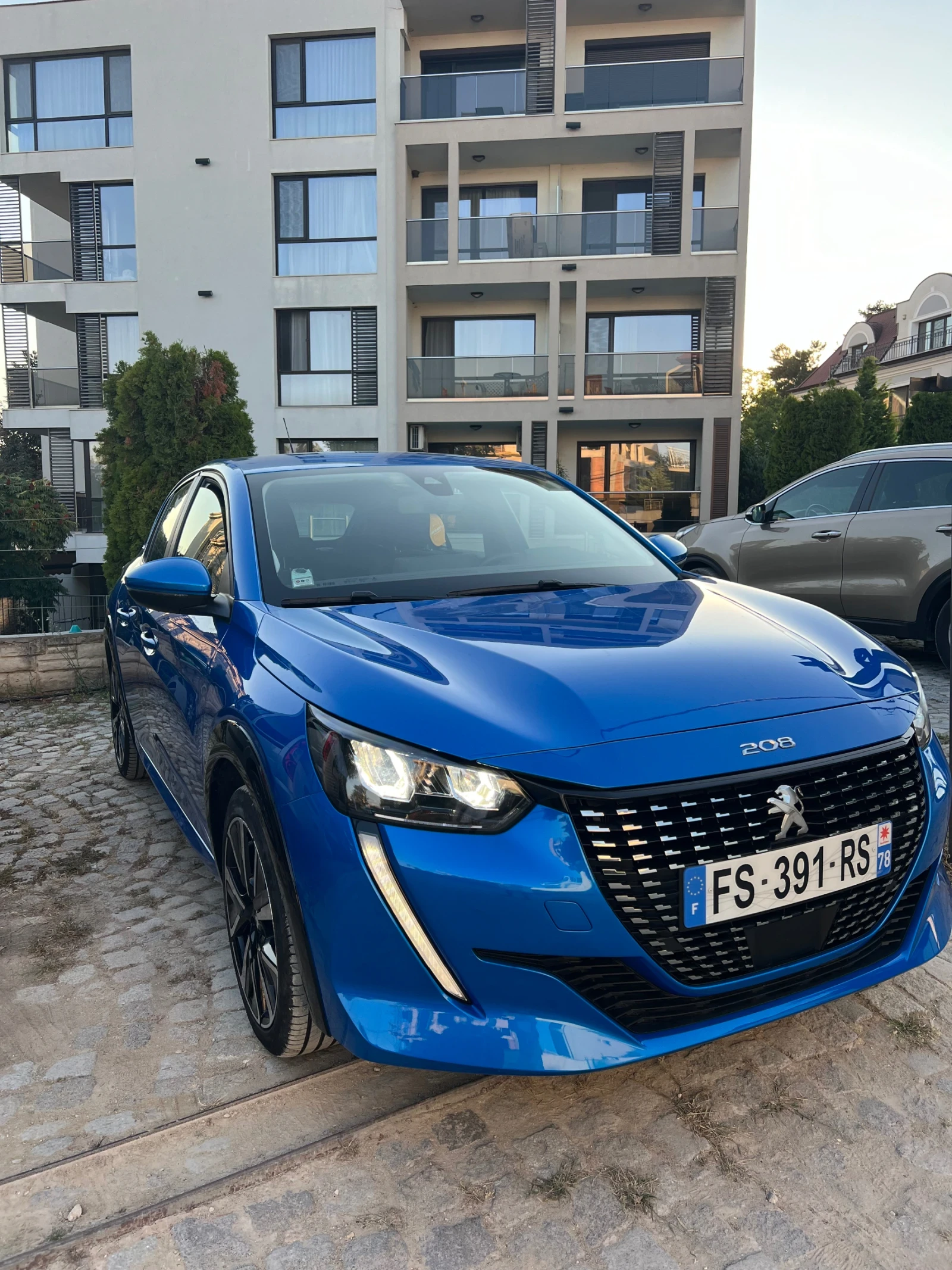 Peugeot 208 E208 - изображение 2