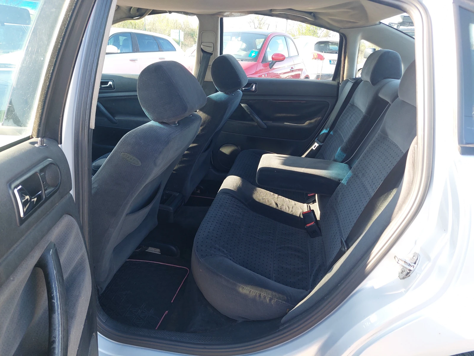 VW Passat 1.9 TDI - изображение 9