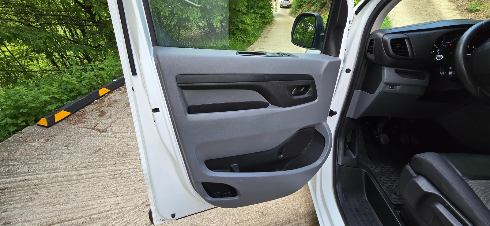Peugeot Expert ITALY EURO6D - изображение 9