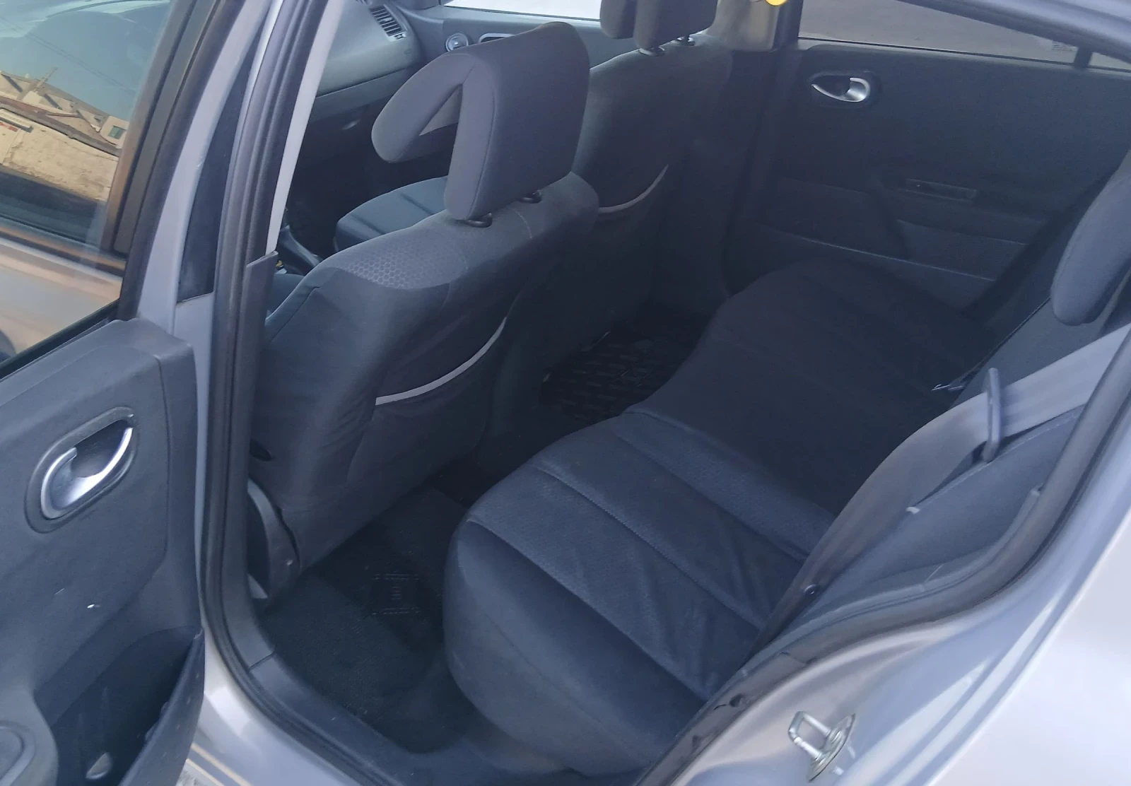 Renault Megane Renault Megane 1.5 dci 90 kc 2005 gd - изображение 10