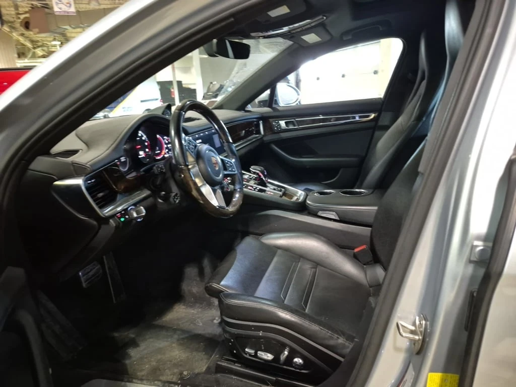 Porsche Panamera 4S * CARFAX * Панорама* Подгрев* Обдух* Памет - изображение 5