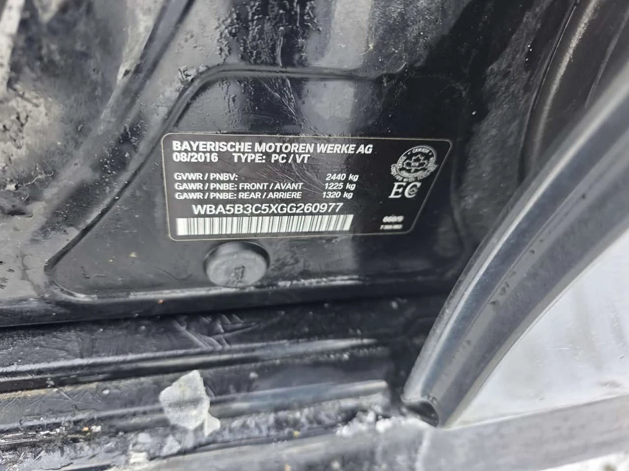 BMW 535 535i xDrive  CARFAX - изображение 10