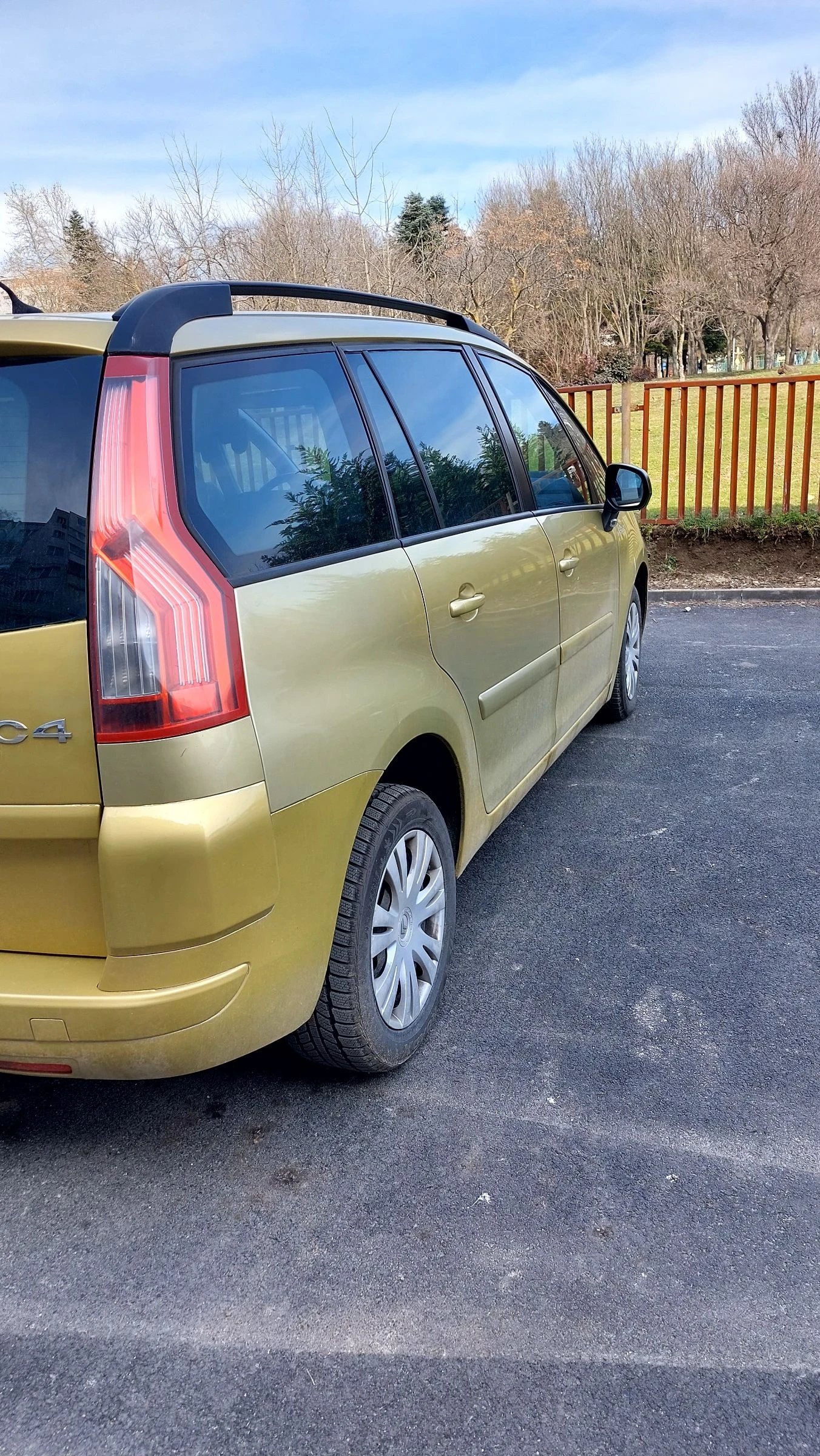 Citroen C4 Picasso  - изображение 6