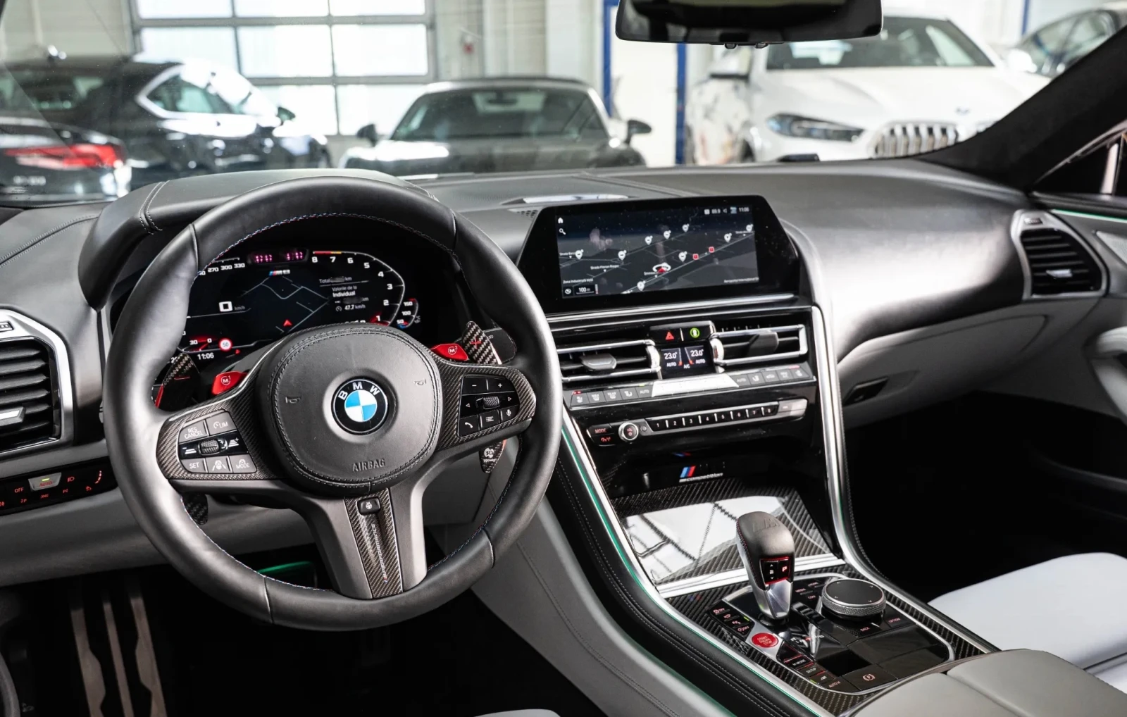 BMW M8 Competition Gran Coupe xDrive, снимка 5 - Автомобили и джипове - 53935074