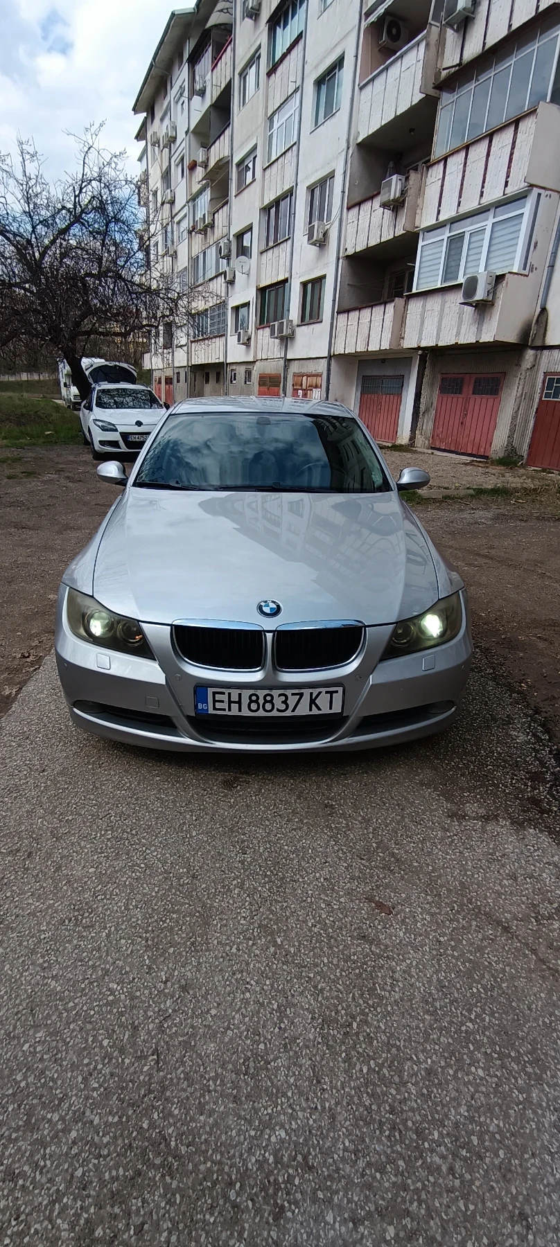 BMW 320, снимка 2 - Автомобили и джипове - 53976868