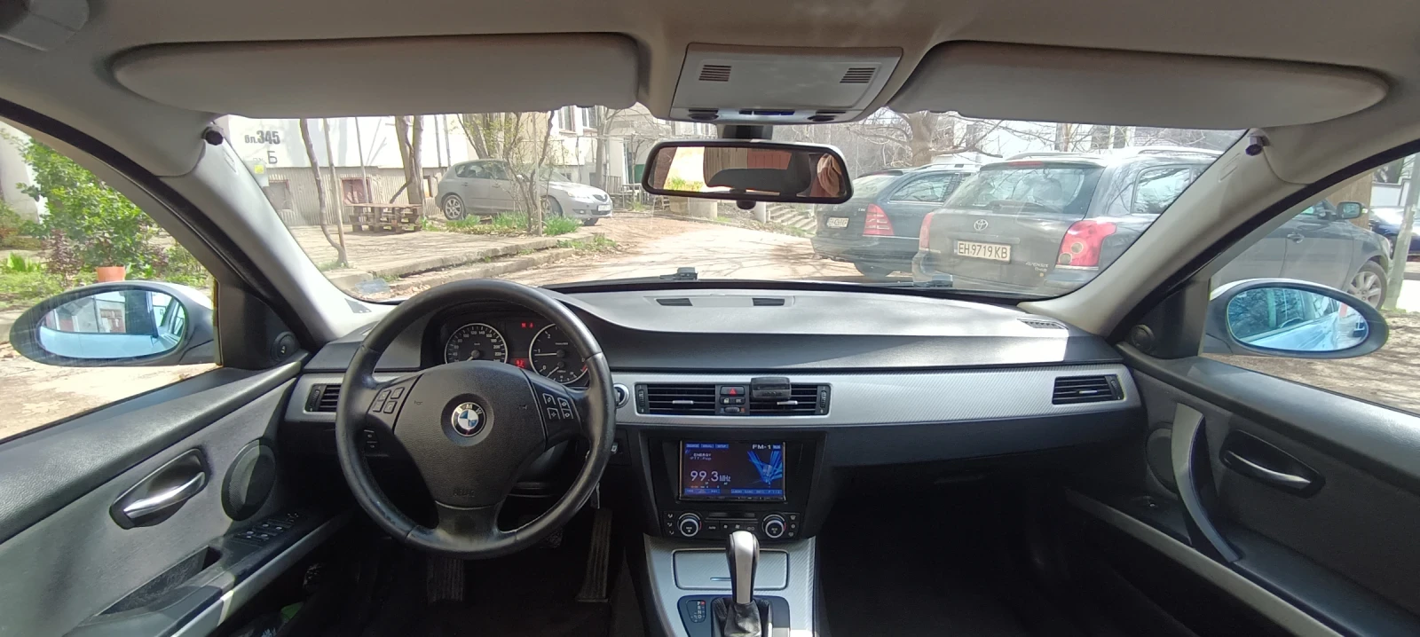 BMW 320, снимка 10 - Автомобили и джипове - 53976868