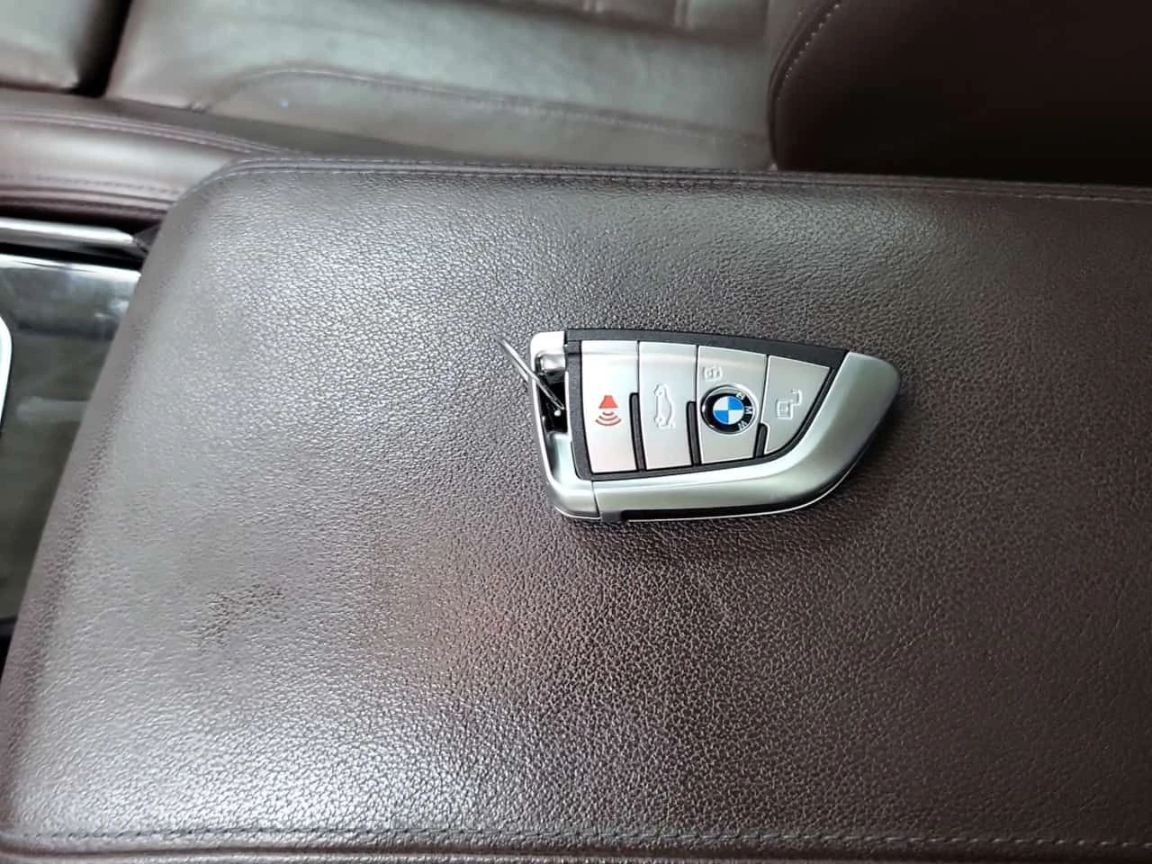 BMW 330 * 330I XDRIVE * CARFAX * ЦЕНА ДО БГ, снимка 10 - Автомобили и джипове - 54229531