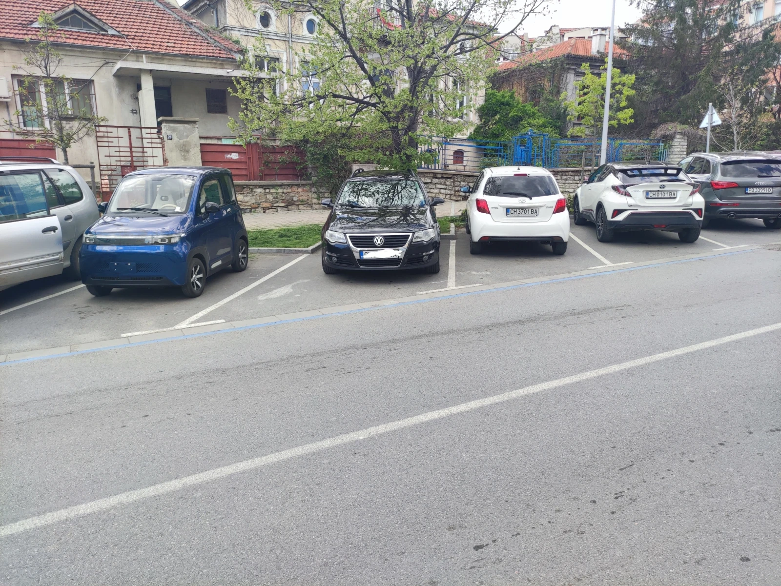 VW Passat, снимка 2 - Автомобили и джипове - 54325068