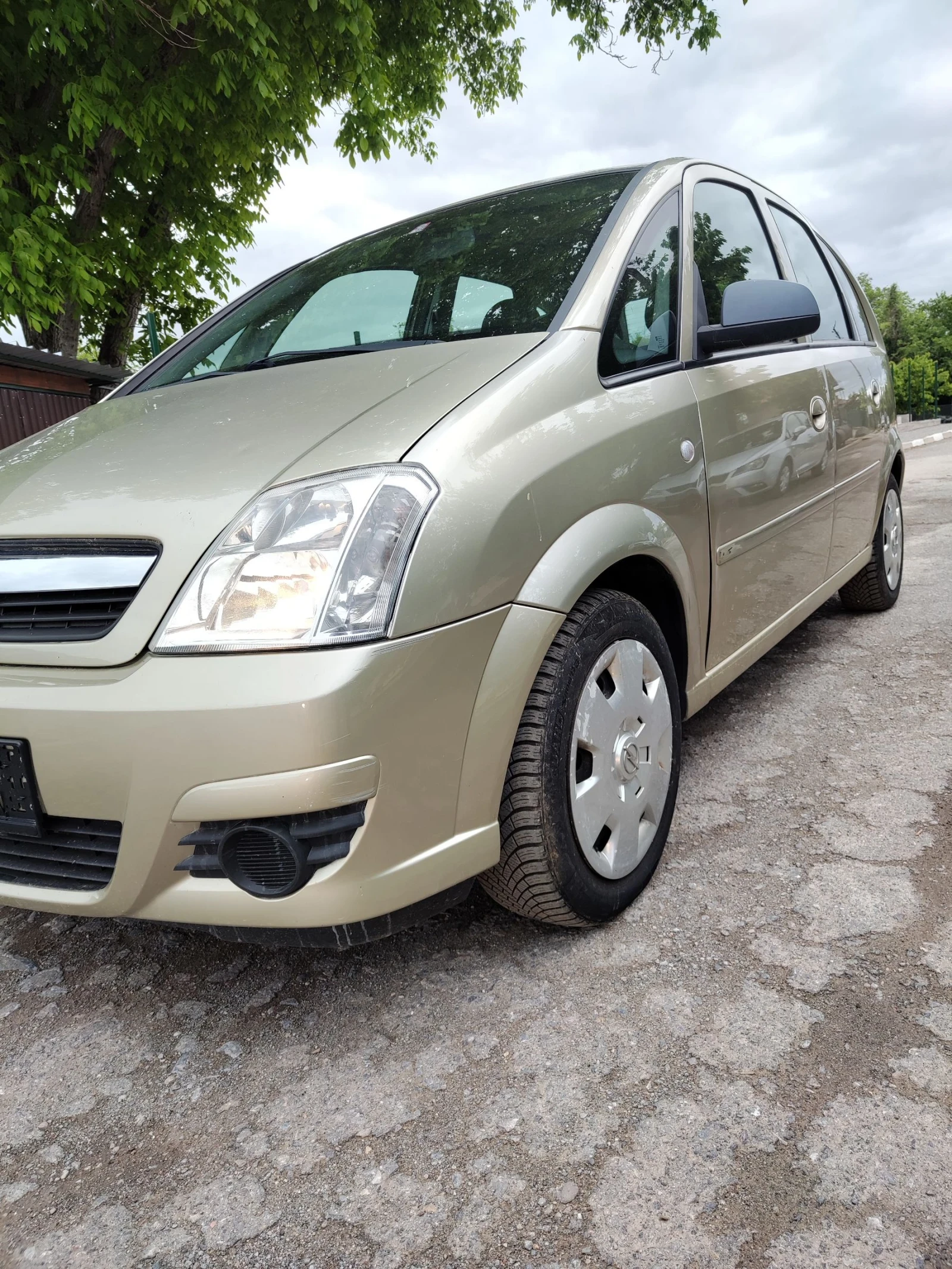 Opel Meriva, снимка 2 - Автомобили и джипове - 54595655