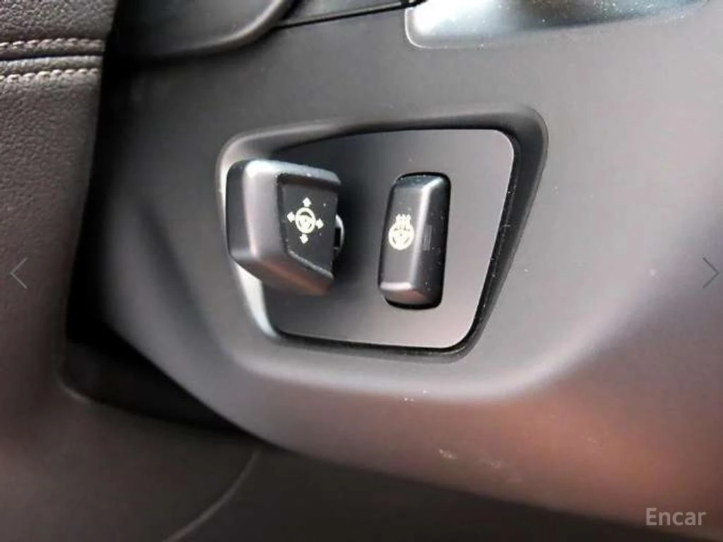 BMW 750 Li* XDRIVE* HARMON* KARDON* ОБДУХВАНЕ* 3TV* МАСАЖ*, снимка 14 - Автомобили и джипове - 54855080