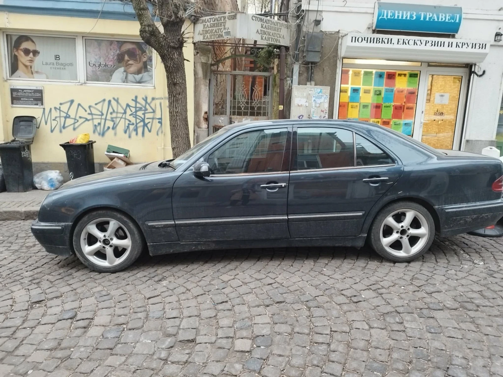 Mercedes-Benz E 270, снимка 2 - Автомобили и джипове - 54906766