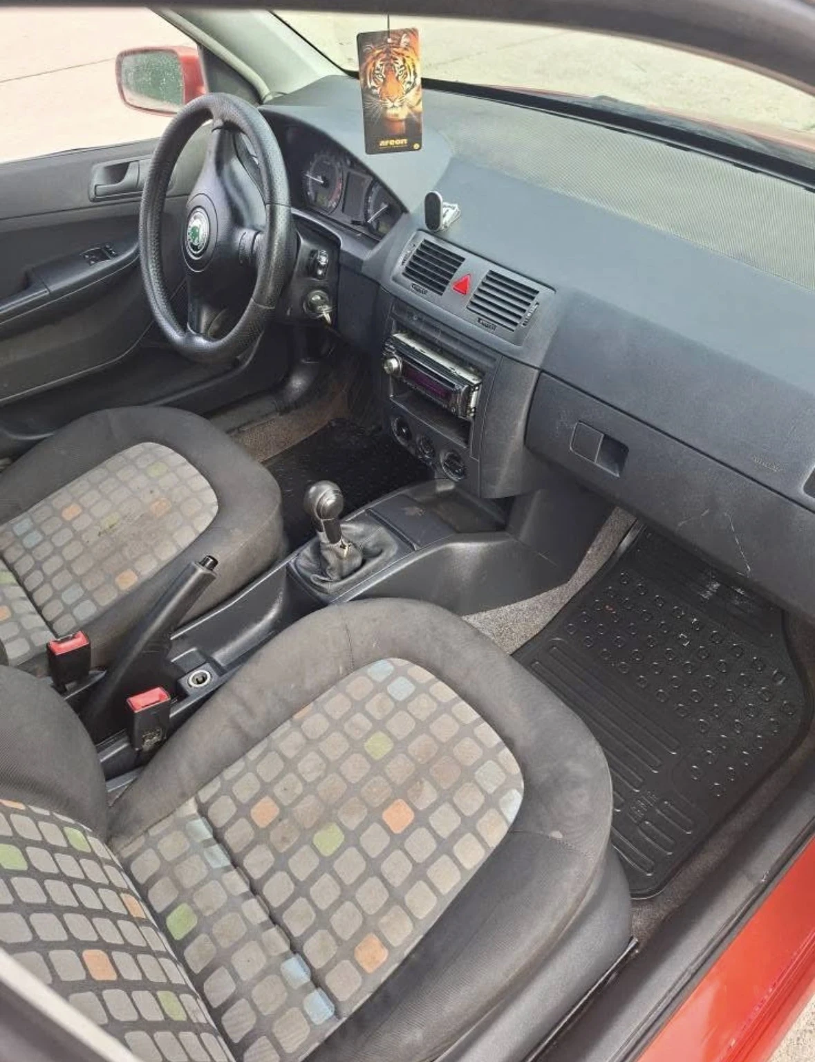 Skoda Fabia 1.4 TDI, снимка 7 - Автомобили и джипове - 55003417