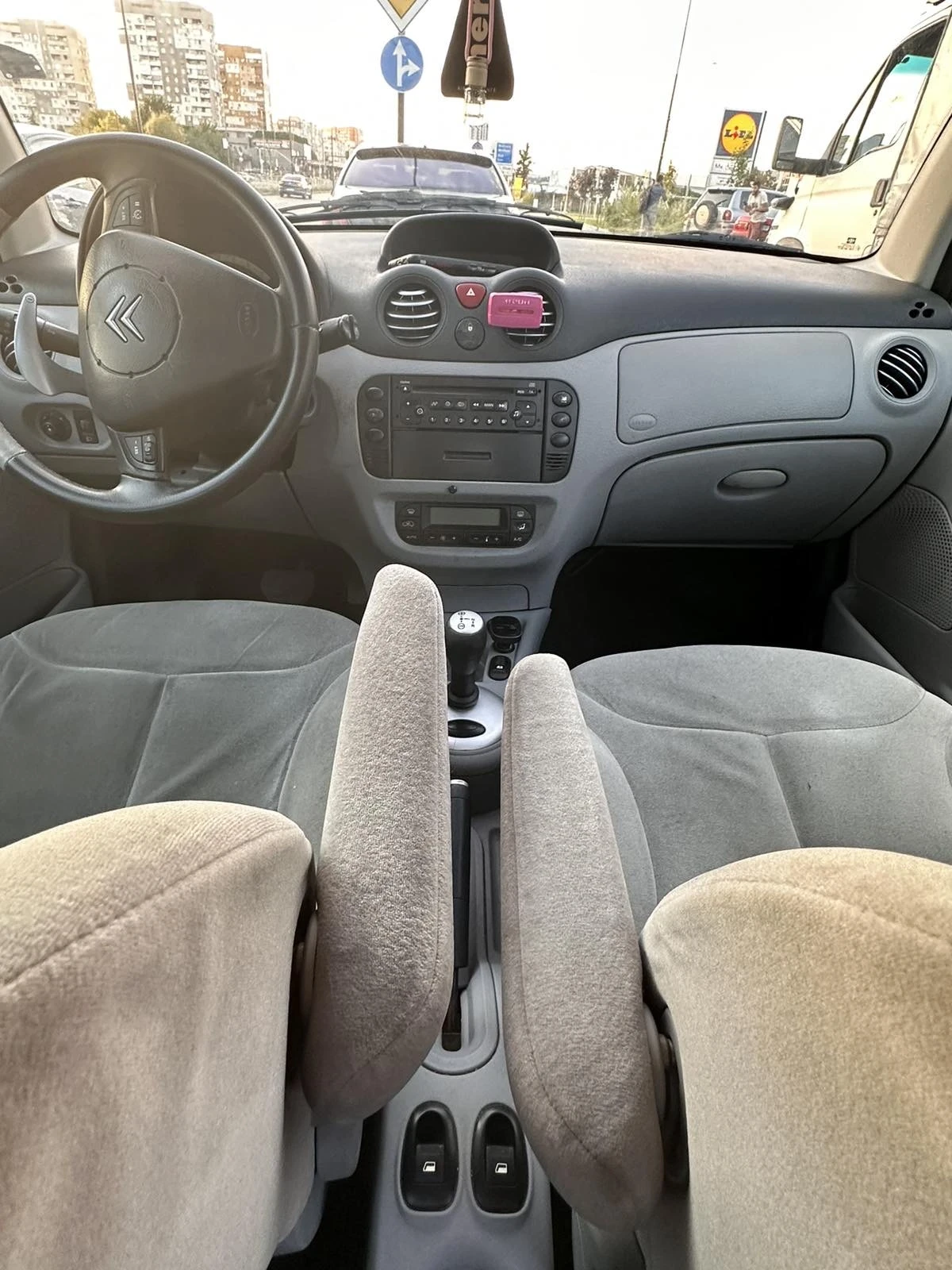 Citroen C3, снимка 3 - Автомобили и джипове - 55003870