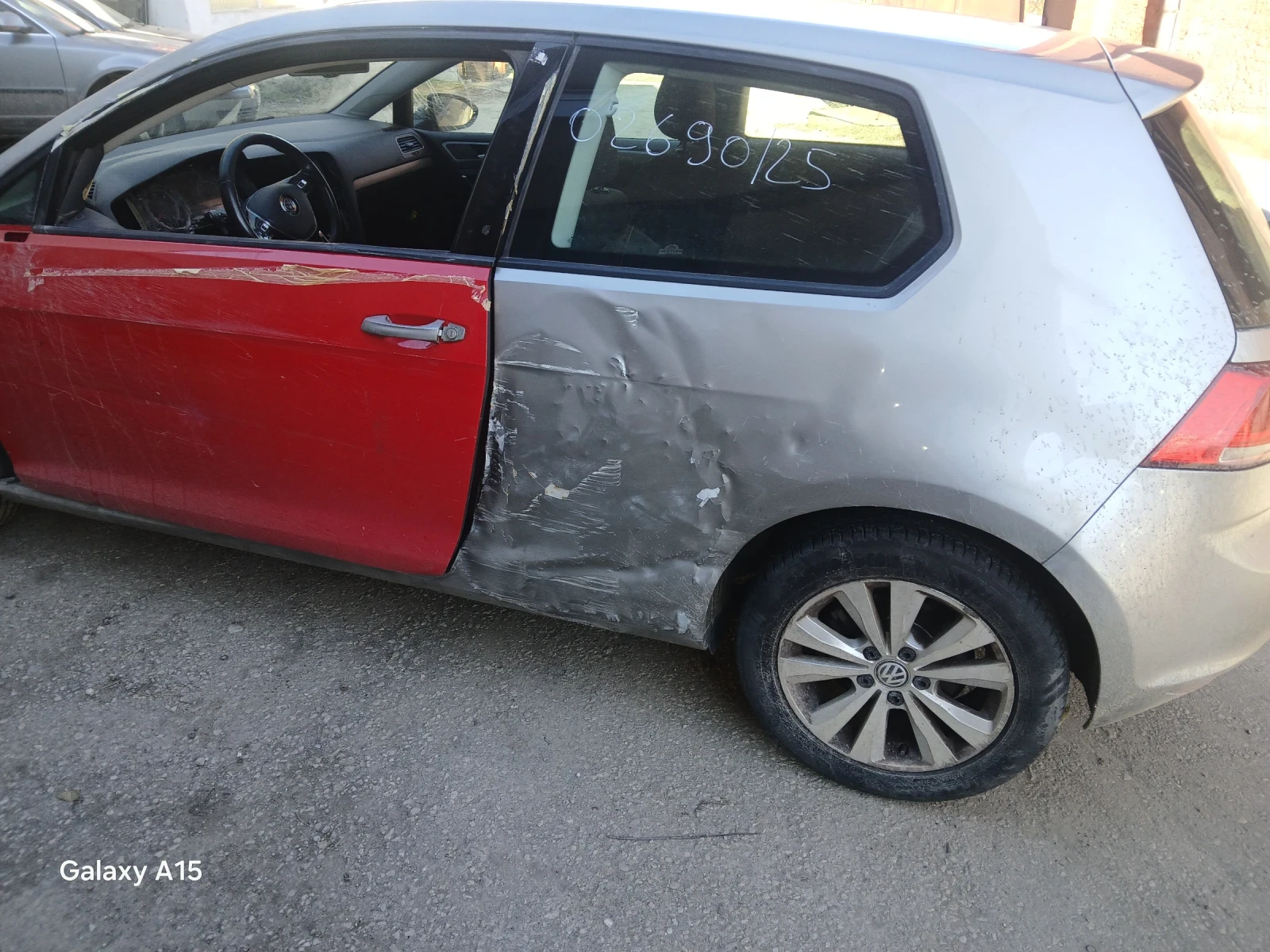 VW Golf 1.6 TDI 105кс., снимка 5 - Автомобили и джипове - 55871021