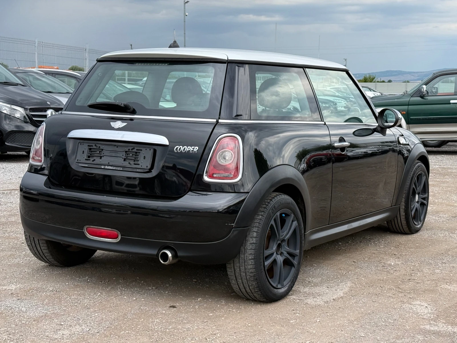 Mini Cooper BENZIN* Кожа* 2010г. , снимка 5 - Автомобили и джипове - 55315853