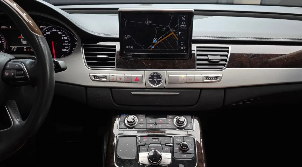 Audi A8 L * 4.2TDI * ОБДУХВАНЕ * 360 КАМ * ДИСТРОНИК * TV , снимка 9 - Автомобили и джипове - 55398730