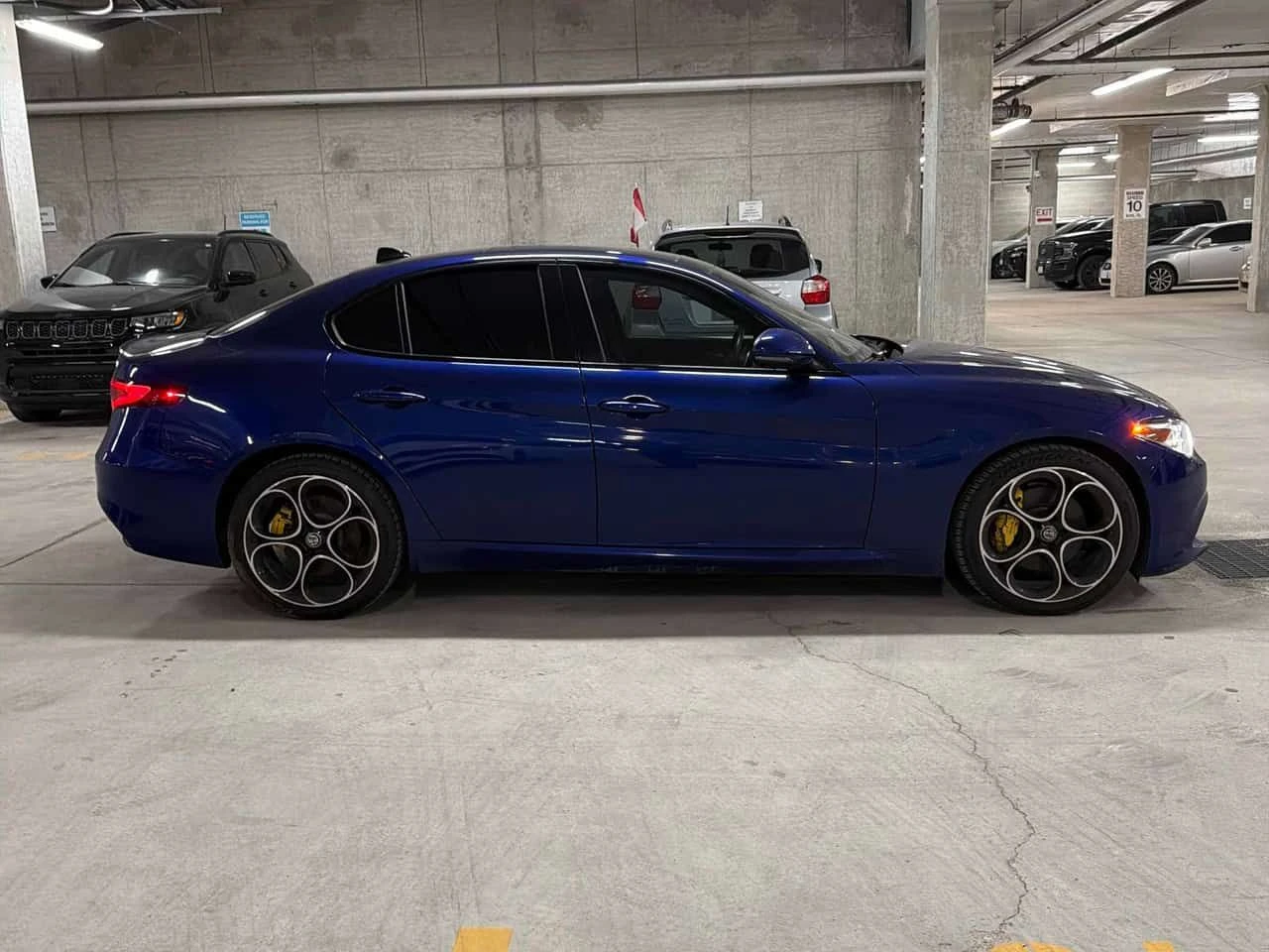 Alfa Romeo Giulia * Ti Sport * CARFAX * БЕЗ ПЪРВОНАЧАЛНА ВНОСКА, снимка 3 - Автомобили и джипове - 55425342