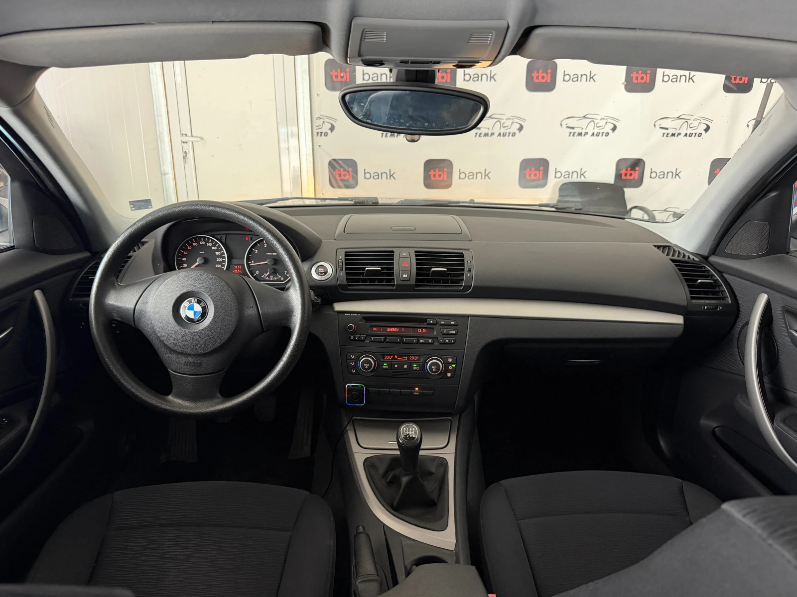 BMW 116 i* ПЪЛНА СЕРВИЗНА ИСТОРИЯ, снимка 8 - Автомобили и джипове - 55586659