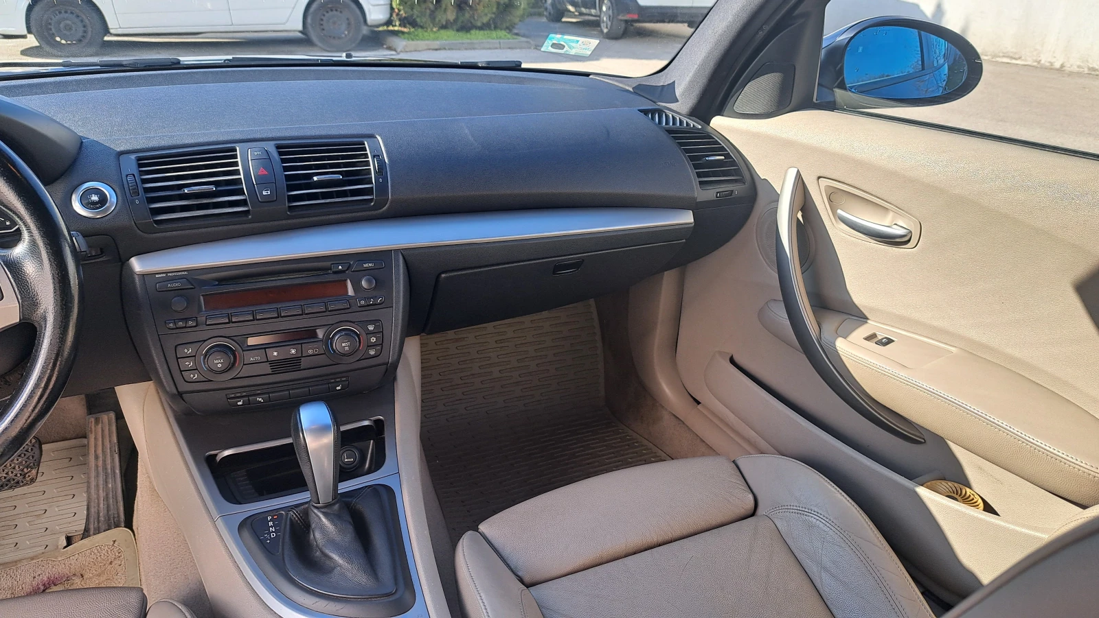 BMW 120 Д, снимка 14 - Автомобили и джипове - 55656701