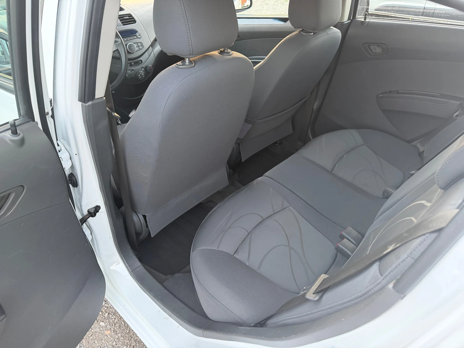 Chevrolet Spark 1.0l ГАЗ БЕНЗИН, снимка 8 - Автомобили и джипове - 55902024