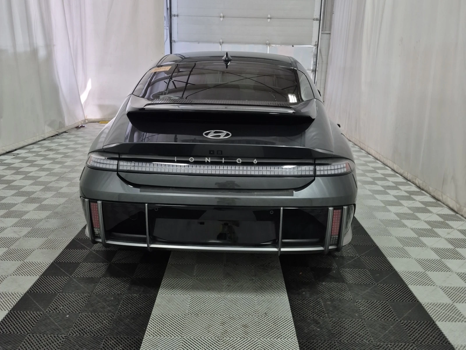 Hyundai Ioniq 6 PREFERRED ULTIMATE 4D SEDAN AW / CARFAX , снимка 6 - Автомобили и джипове - 56104162