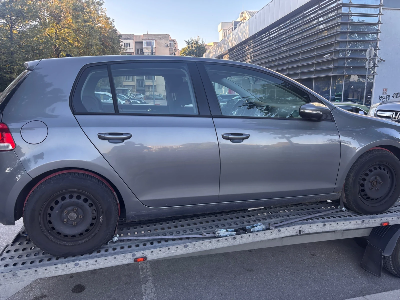 VW Golf GOLF VI 1.6 TDI 105HP, снимка 15 - Автомобили и джипове - 56323343