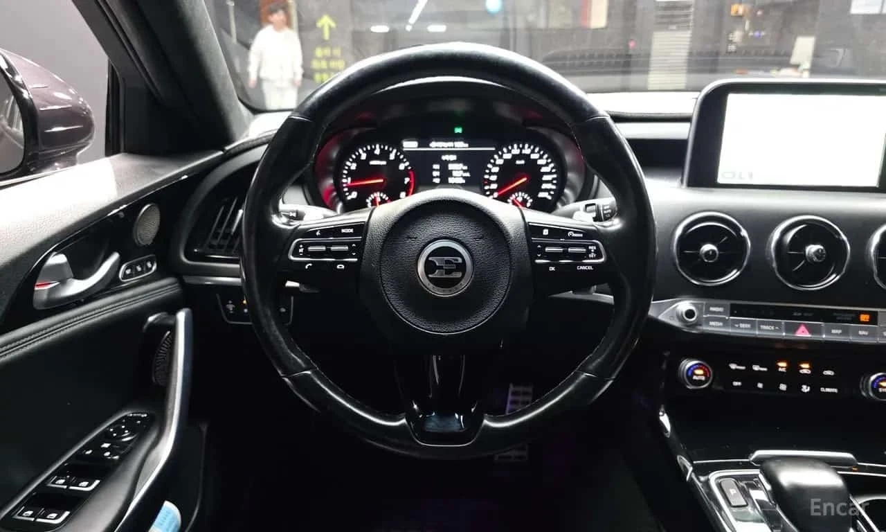 Kia Stinger * 2.0 Turbo 2WD * ���� �� �� | Mobile.bg � ����������� 13