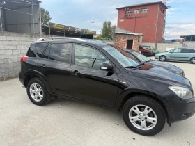 Toyota Rav4 Toyota RAV4 2.2 D-4D 177 к.с. 4x4 | KEYLESS | Кожа, снимка 4