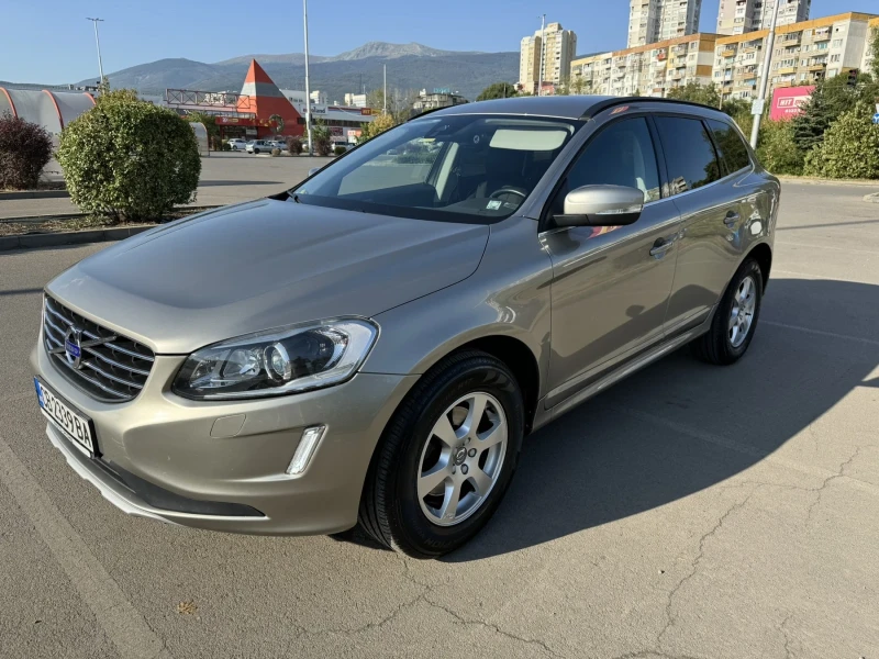 Volvo XC60 D4 AWD, снимка 1 - Автомобили и джипове - 49206975