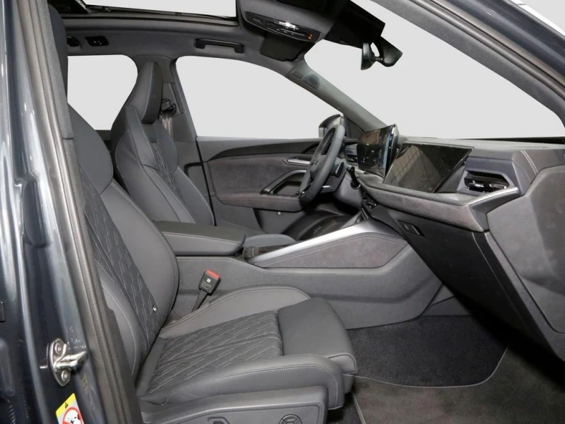 Audi SQ5 TFSI/NEW MODEL/MATRIX/PANO/B&O/HEAD UP/S-SEATS/, снимка 14 - Автомобили и джипове - 51640130