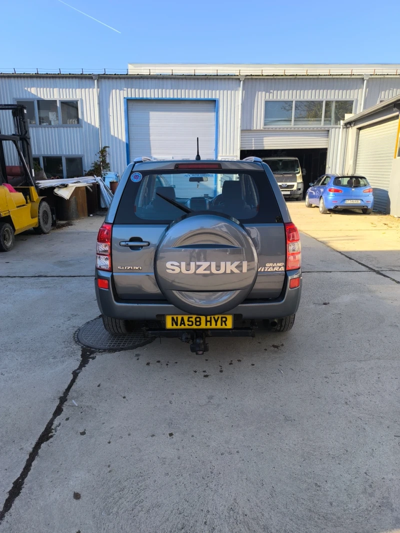 Suzuki Grand vitara 2000i, снимка 6 - Автомобили и джипове - 52418970