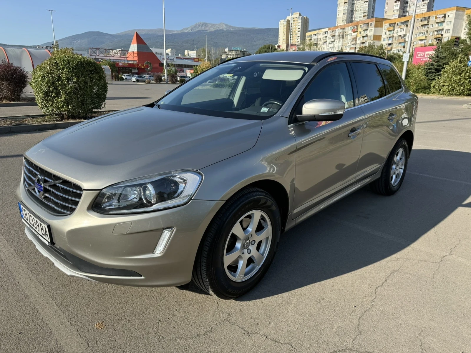 Volvo XC60 D4 AWD - [1] 