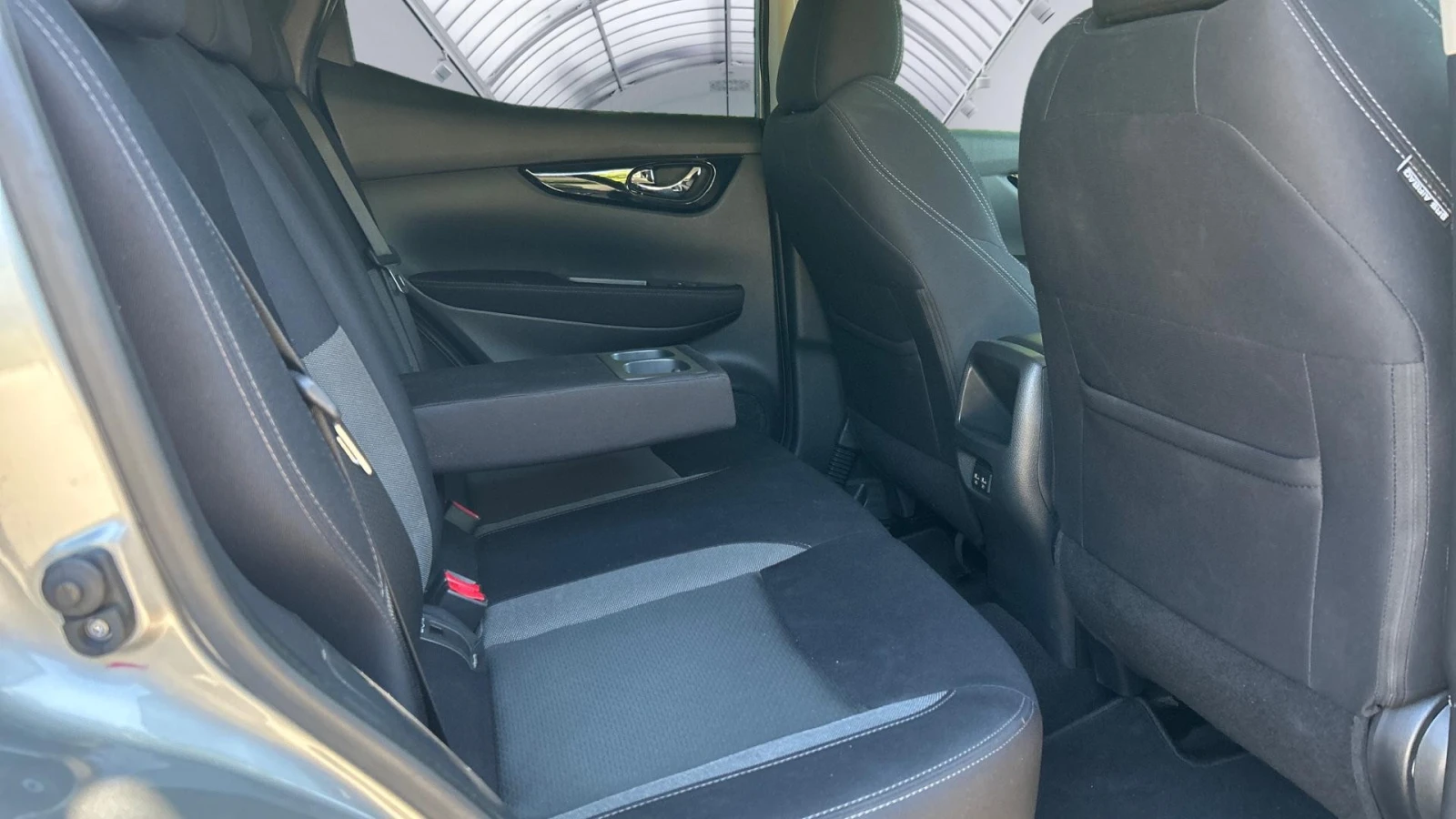 Nissan Qashqai N-Connecta Plus 1.3 DCT , Месечна вноска от 520 лв - изображение 10