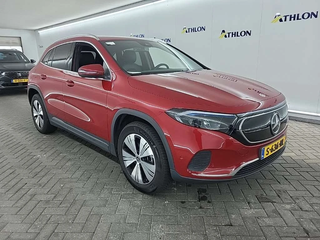Mercedes-Benz EQA 250 - изображение 2