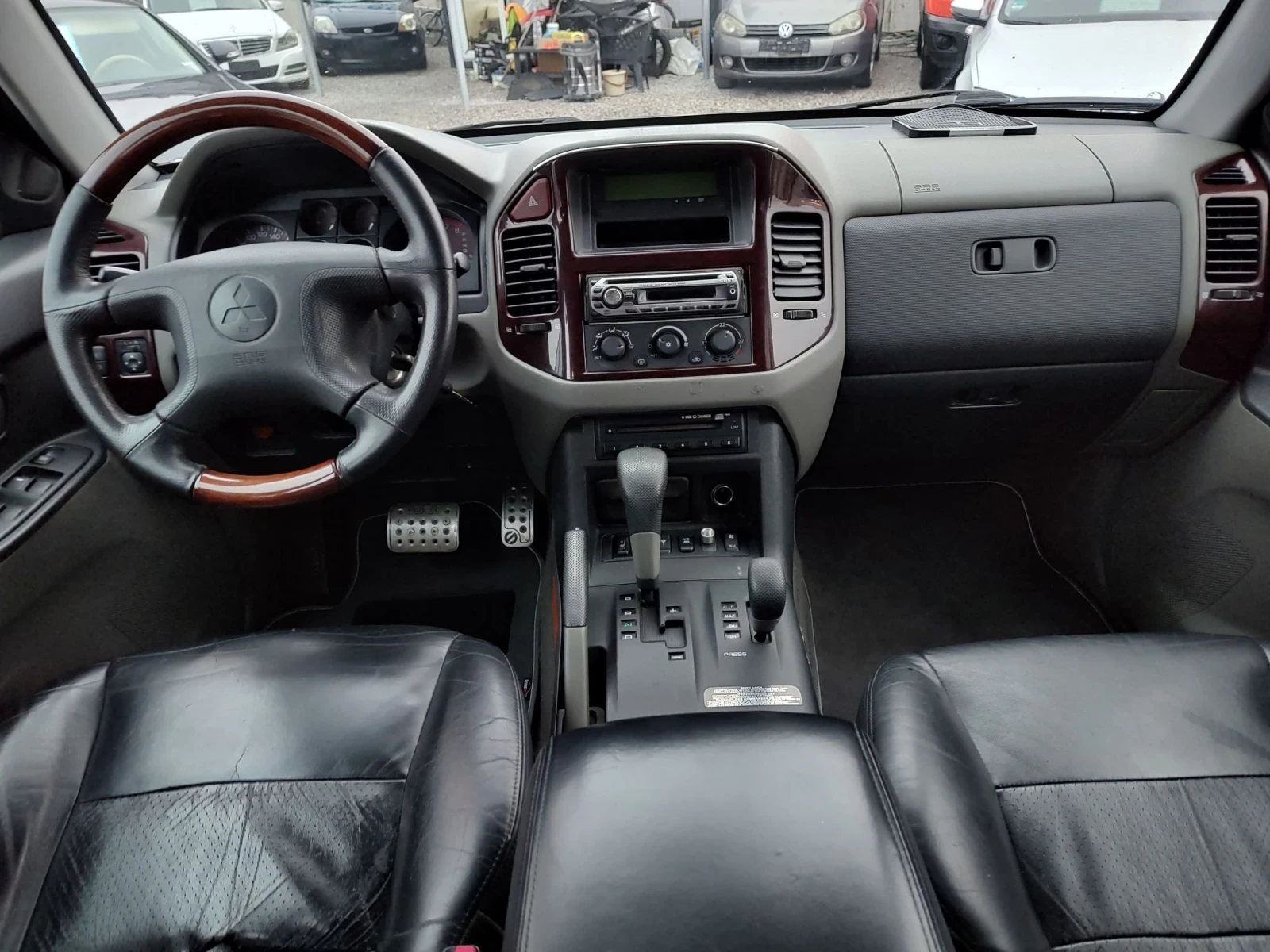 Mitsubishi Pajero 3.5 GDI 203 .  7  | Mobile.bg   14