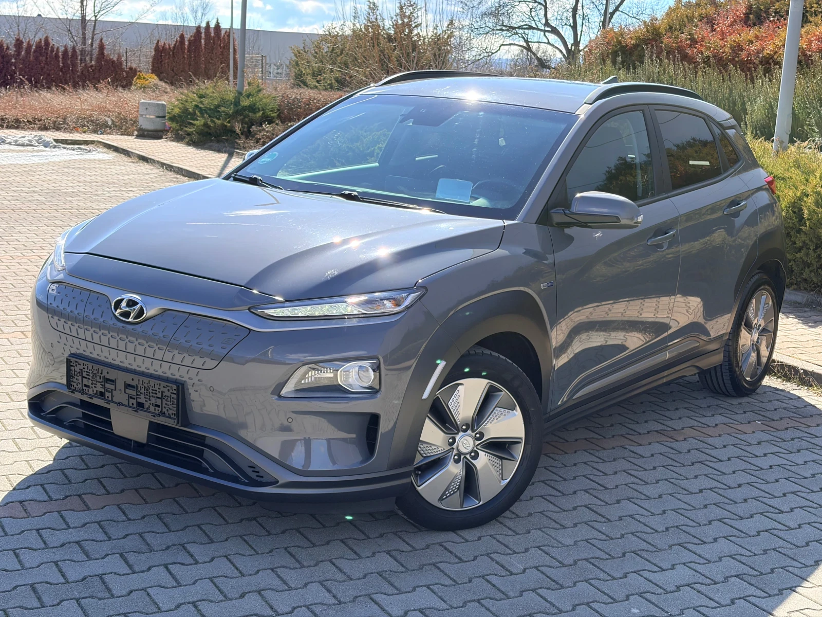 Hyundai Kona FACELIFT /PREMIUM/ 64kw 204 pc SOH100%TOP!!! - изображение 2
